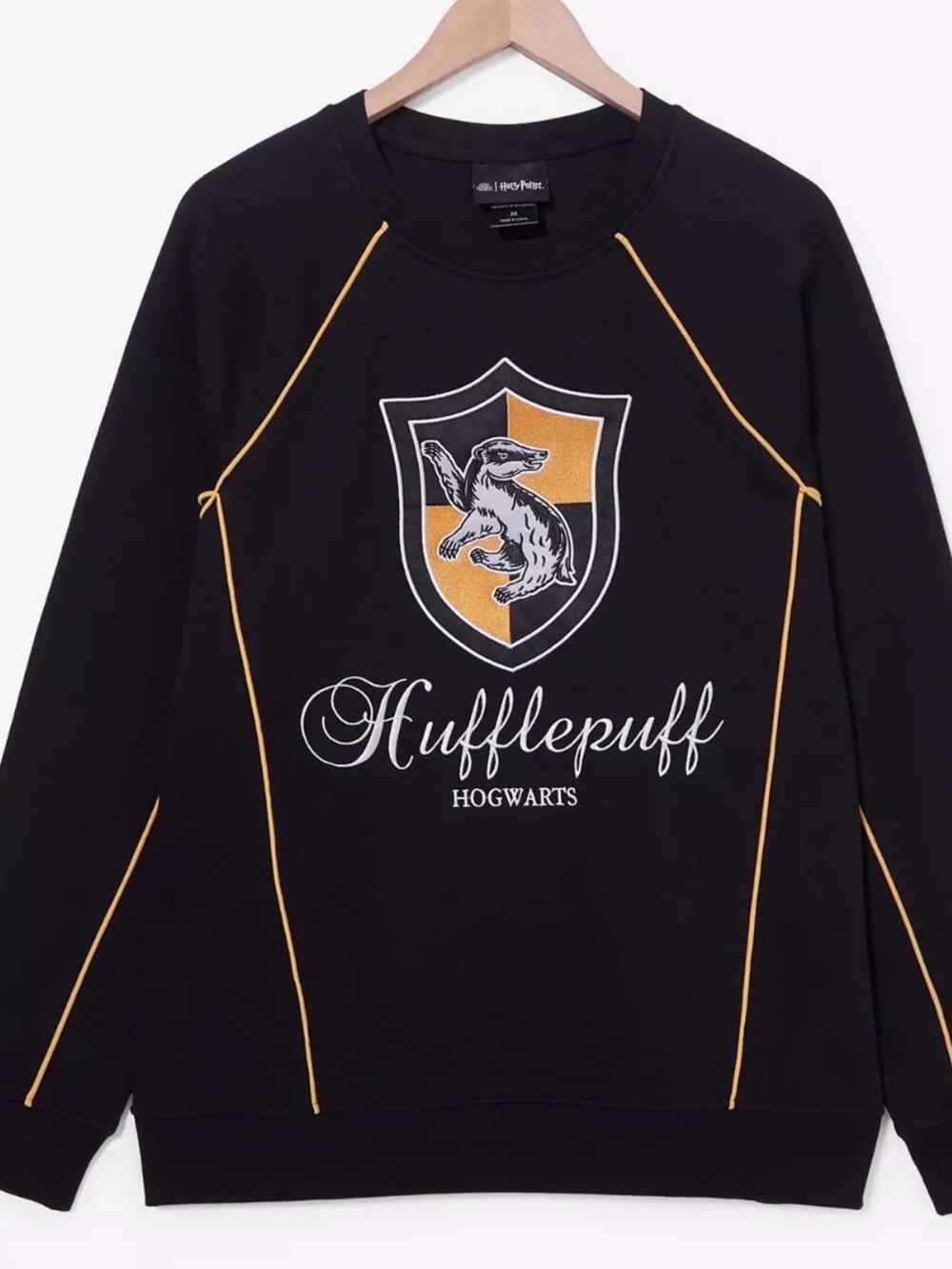 Harry Potter Hufflepuff Crest Sweatshirt